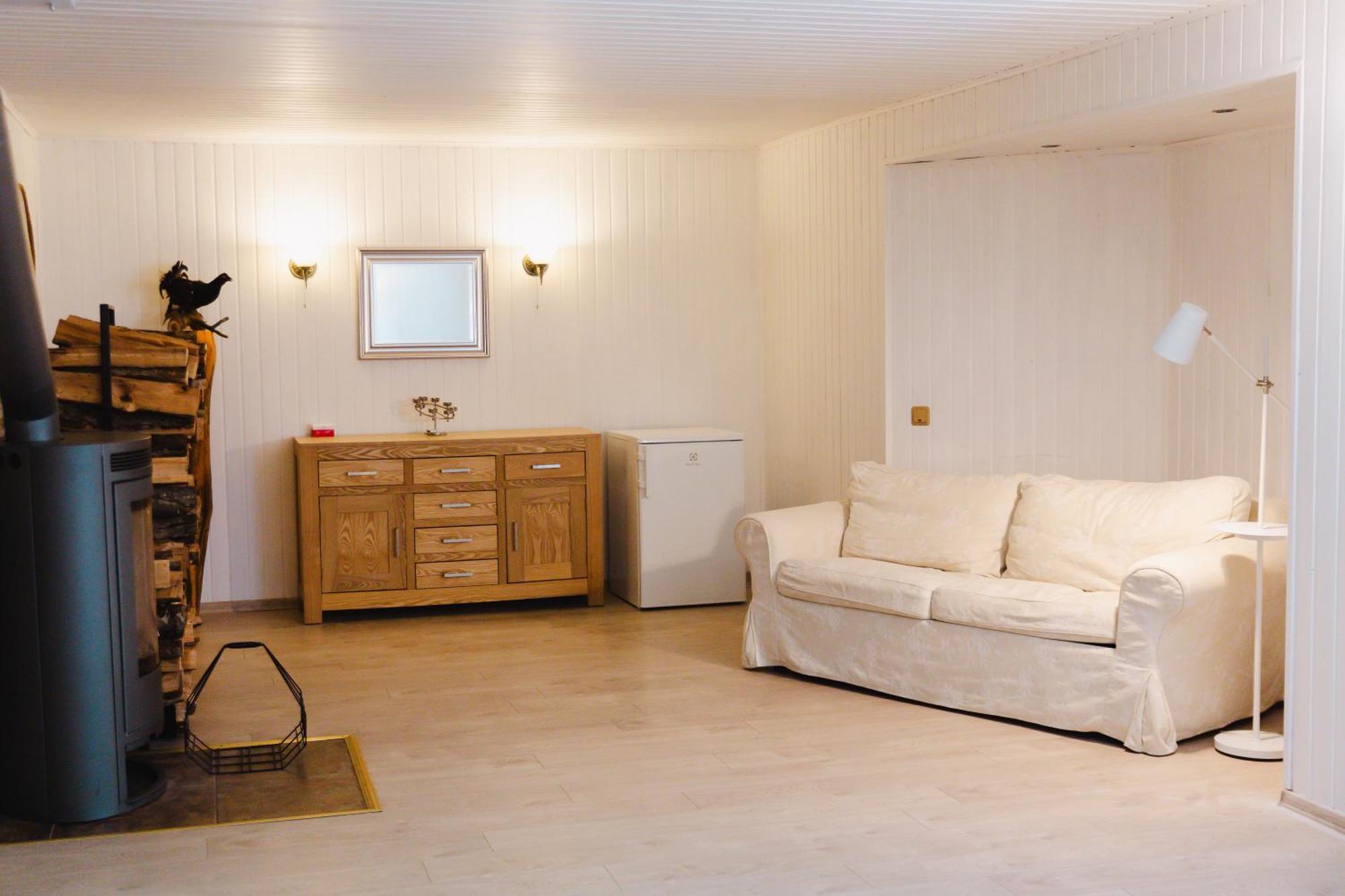 Konrad Family Guesthouse Kuressaare Szoba fotó
