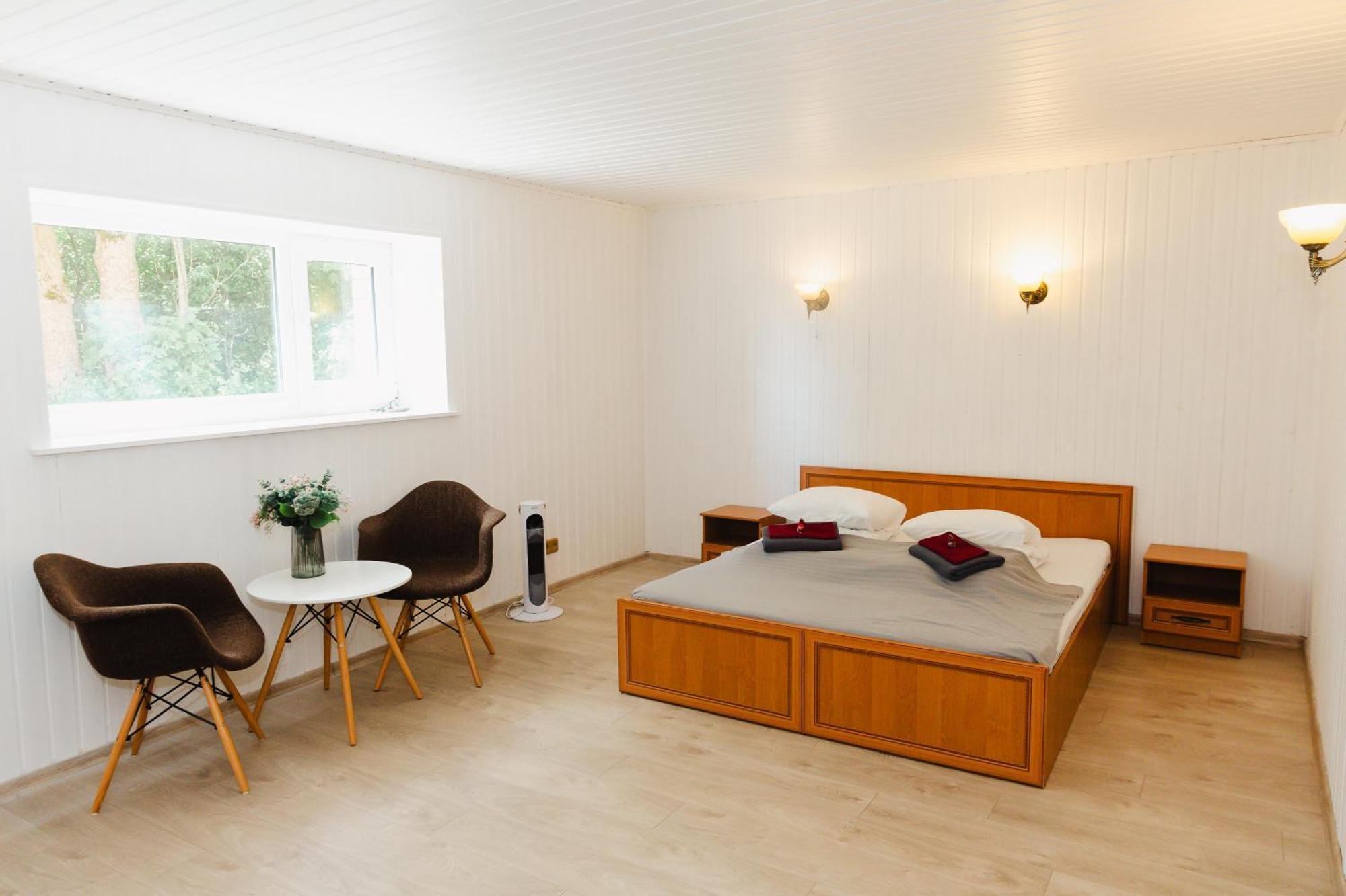 Konrad Family Guesthouse Kuressaare Kültér fotó
