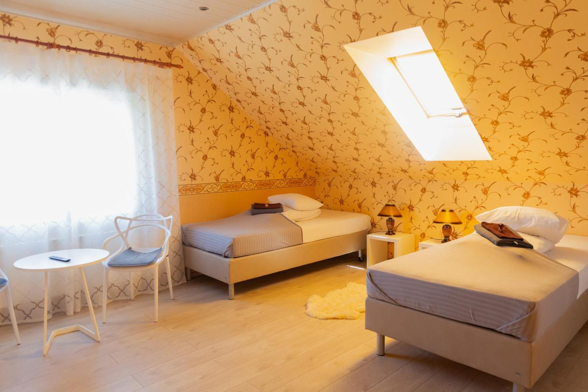 Konrad Family Guesthouse Kuressaare Szoba fotó