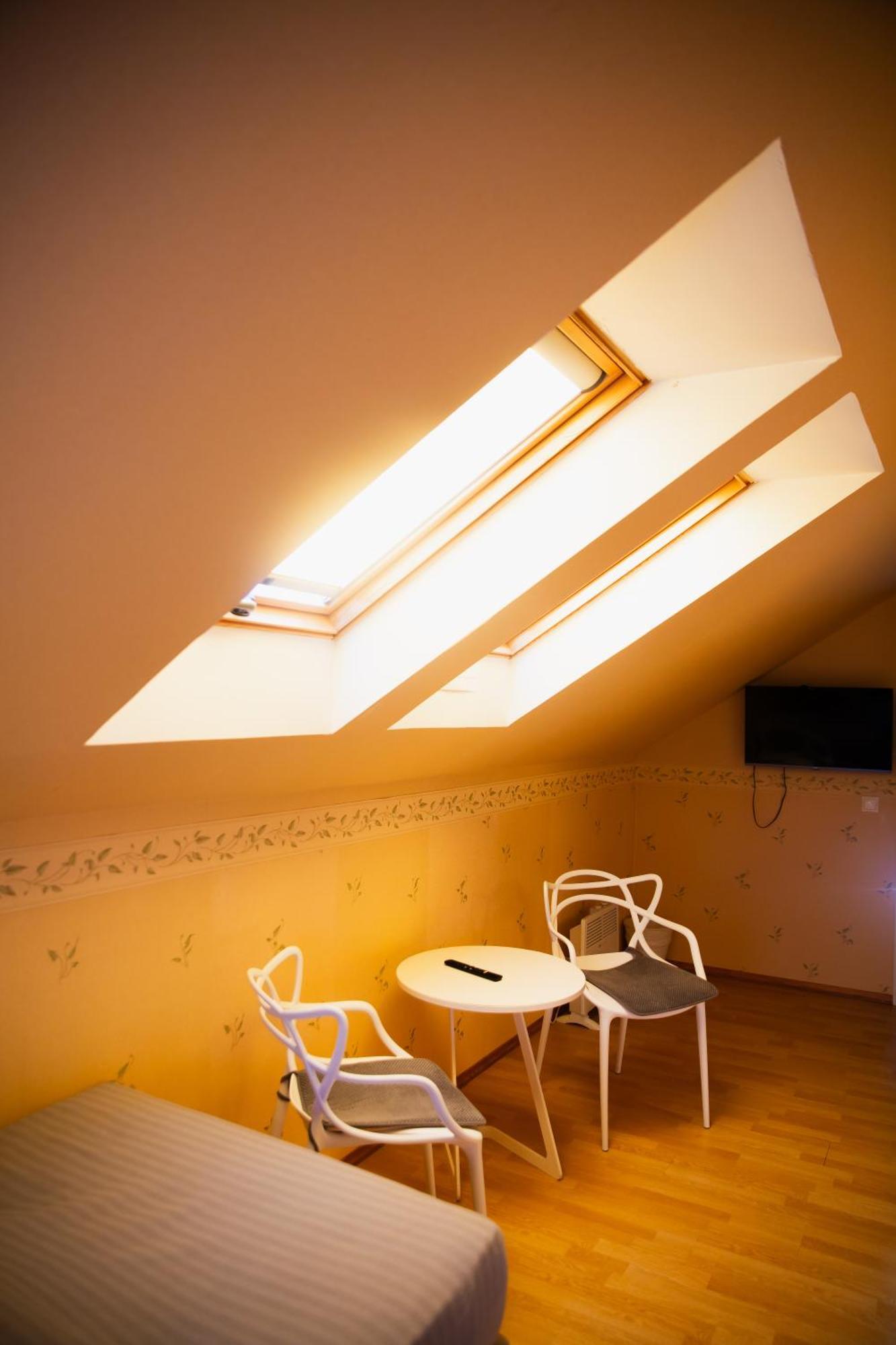 Konrad Family Guesthouse Kuressaare Szoba fotó