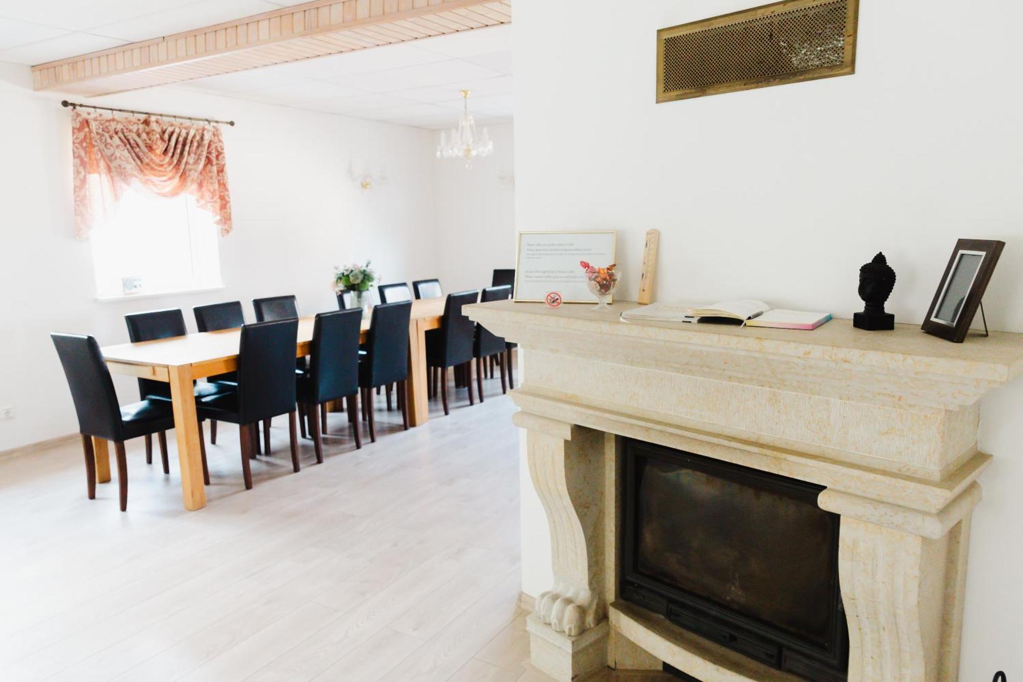Konrad Family Guesthouse Kuressaare Kültér fotó
