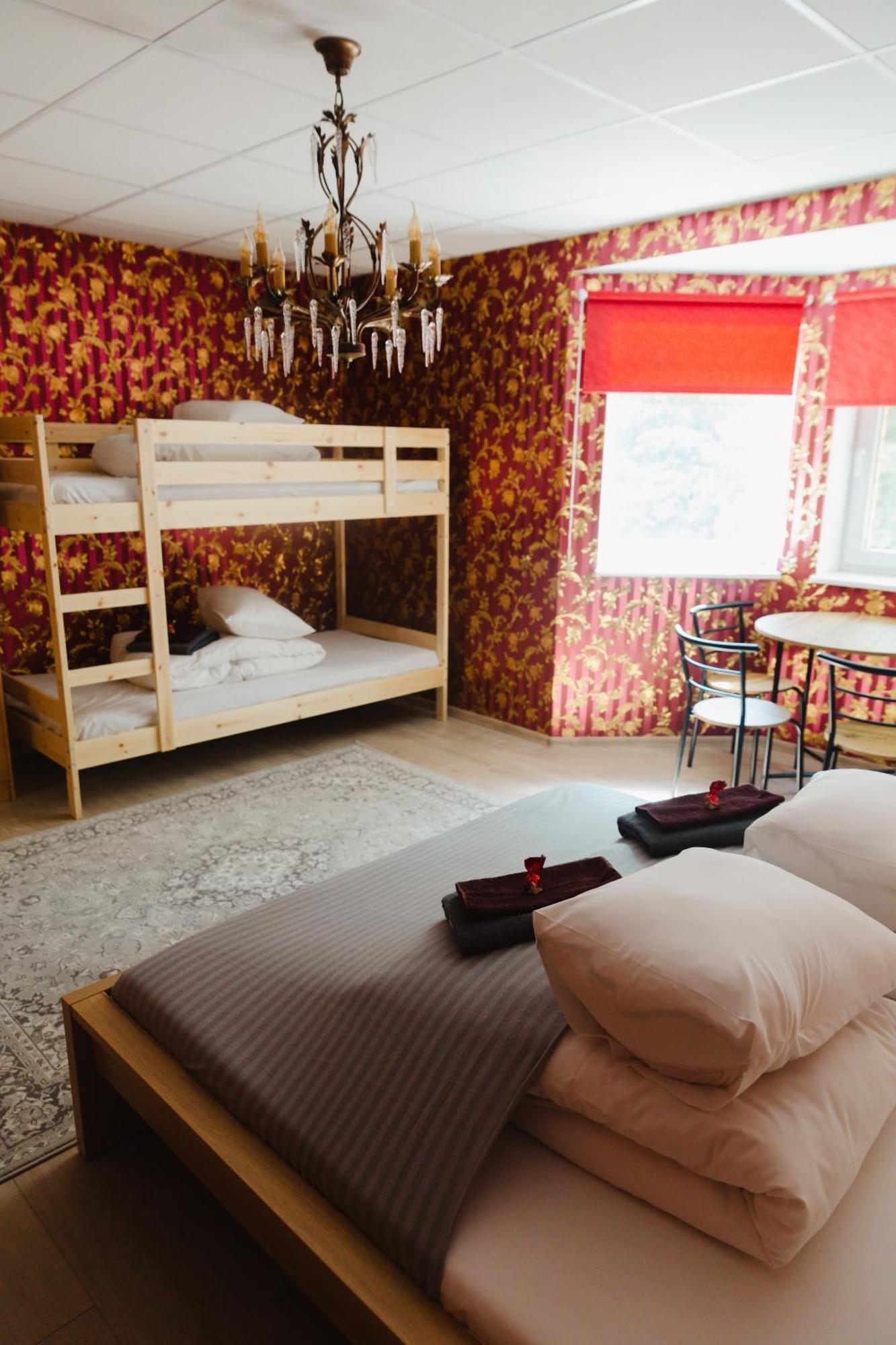 Konrad Family Guesthouse Kuressaare Kültér fotó